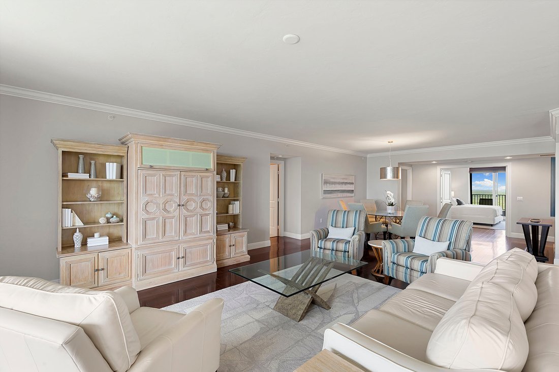 Condo in Naples, Florida, United States 5 - 18936635