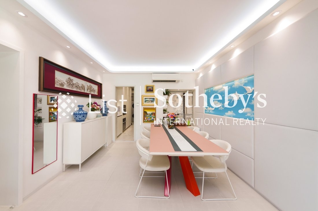 Apartment in Happy Valley, Hong Kong 5 - 18936651