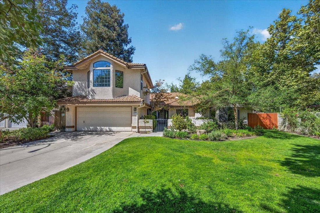 House in Fresno, California, United States 1 - 18936738