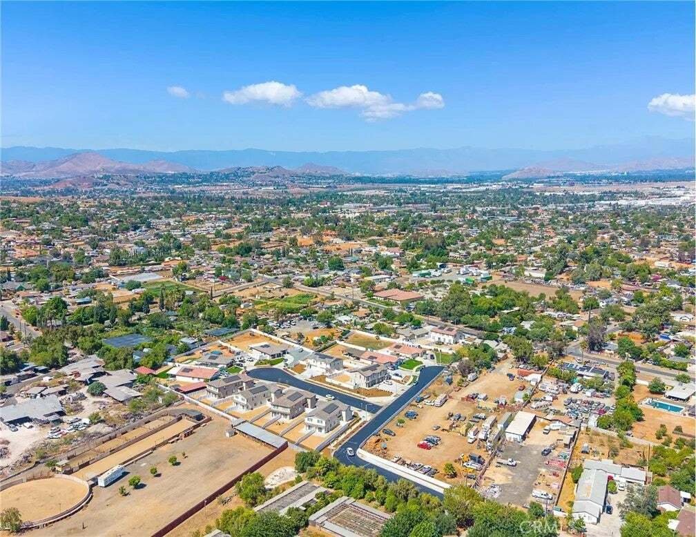 Townhouse in Riverside, California, United States 3 - 18937165