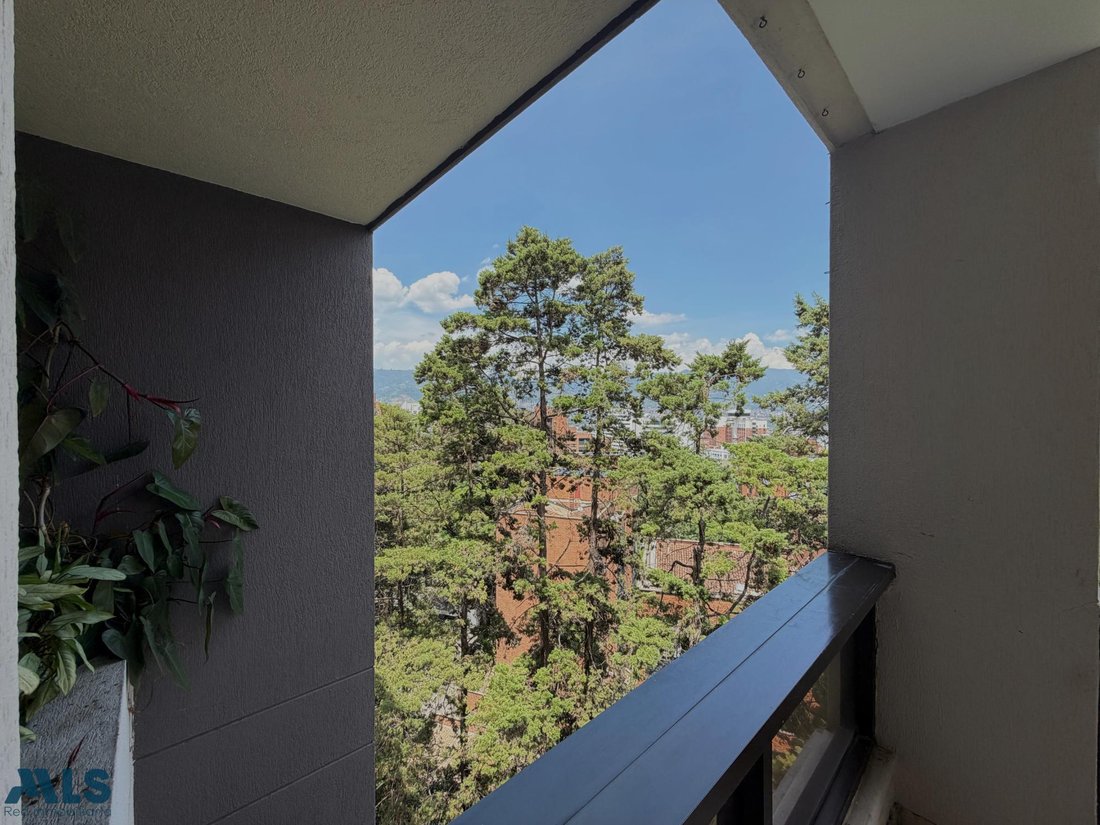 Apartment in Medellín, Antioquia, Colombia 5 - 18937434