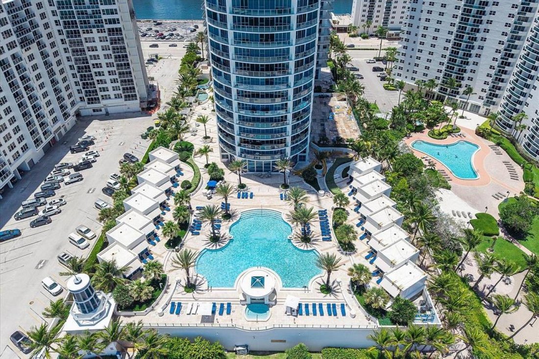 House in Hollywood, Florida, United States 3 - 18937367