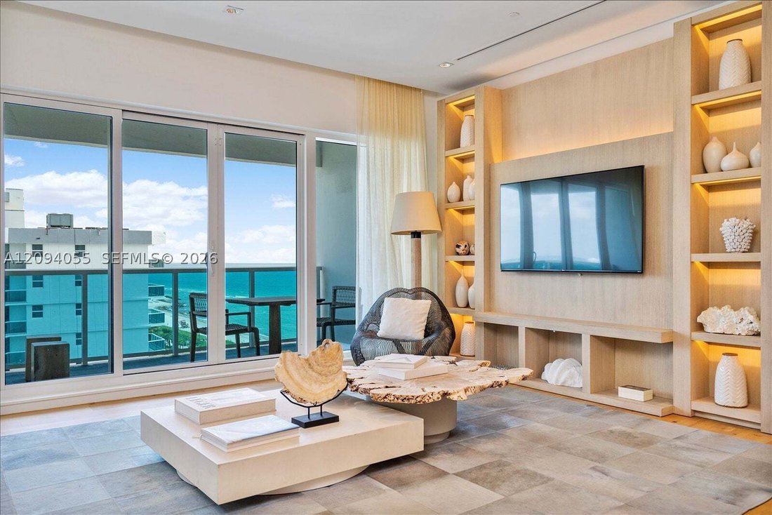 Condo in Miami Beach, Florida, United States 4 - 18937011