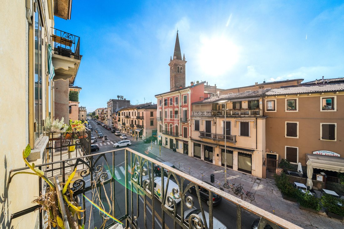 Centro, Verona, Veneto 4 - 18937584