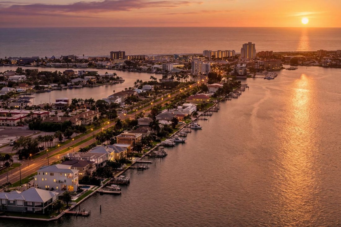 House in St. Petersburg, Florida, United States 1 - 18937282