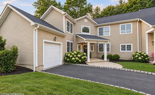 Condo in Little Silver, New Jersey, United States 1