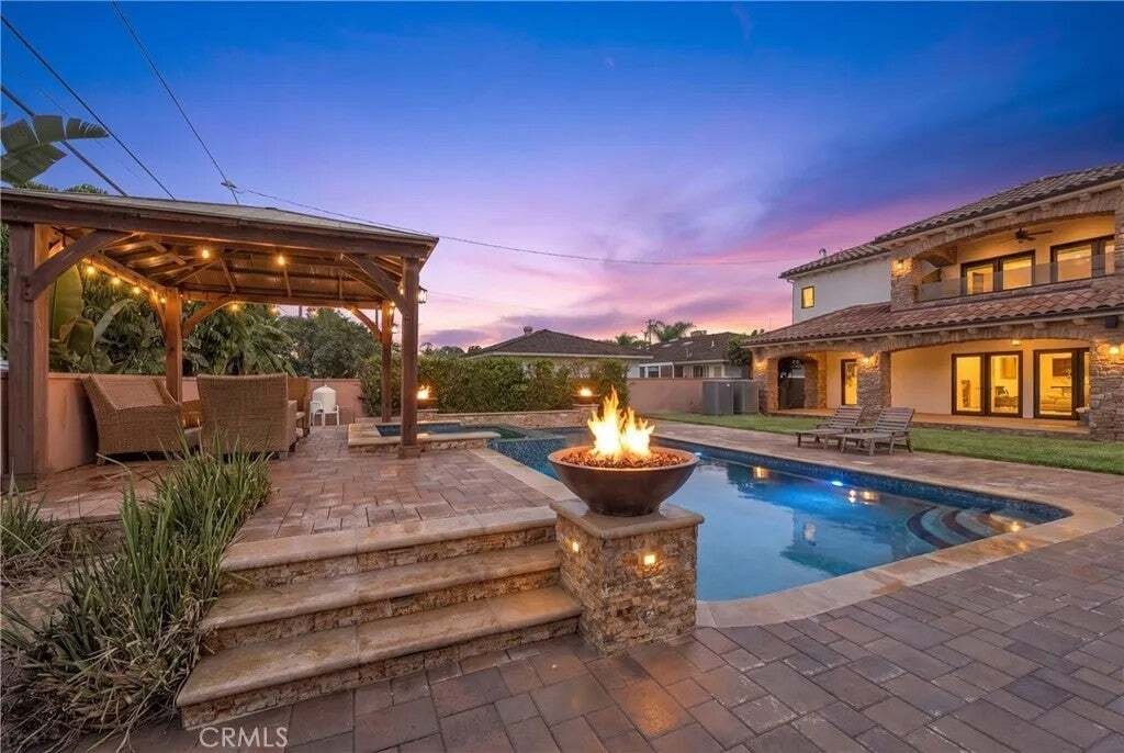 Condo in Downey, California, United States 4 - 18934670