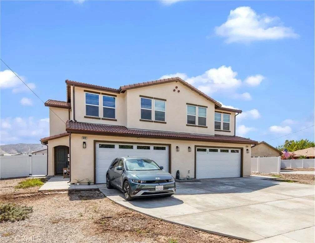Townhouse in Riverside, California, United States 1 - 18937183