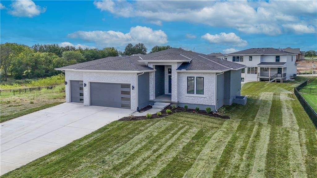 House in Shawnee, Kansas, United States 2 - 18395546