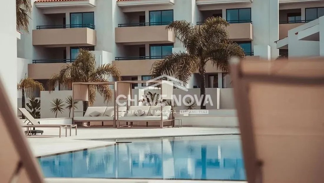 Apartment in Vilamoura, Quarteira, Algarve 1 - 18937228