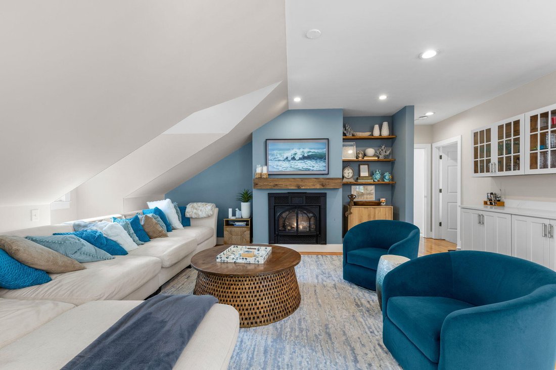 Condo in Provincetown, Massachusetts, United States 4 - 18936675