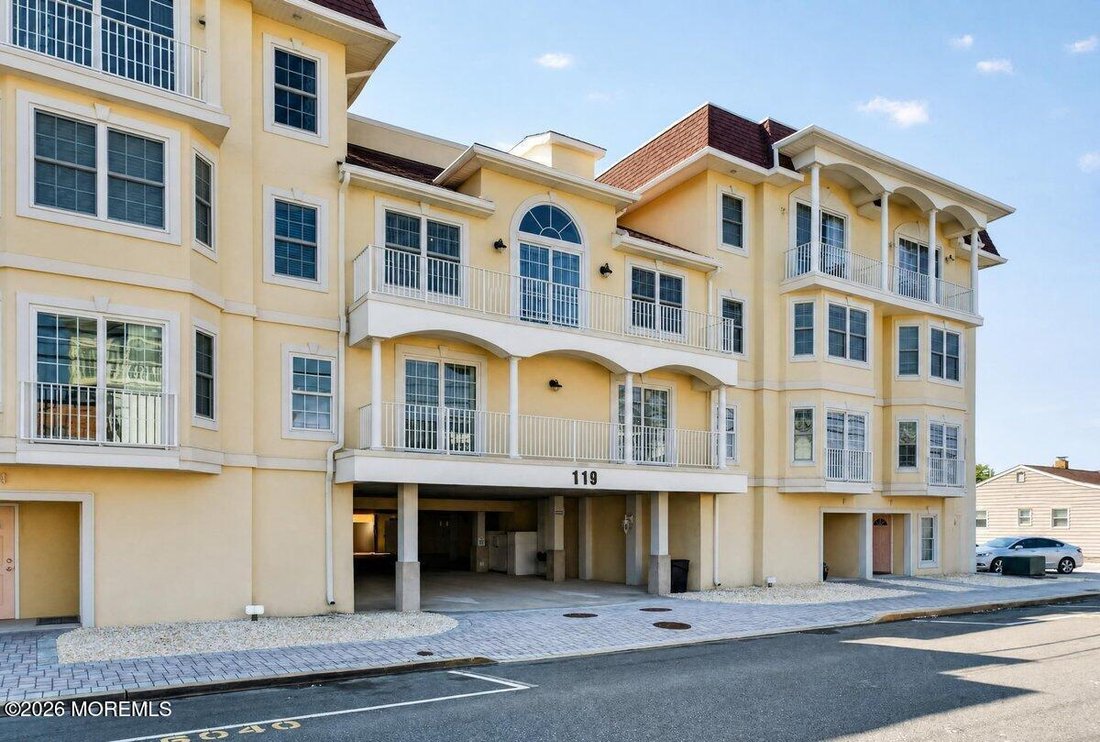 Condo in Seaside Heights, New Jersey, United States 4 - 18937113
