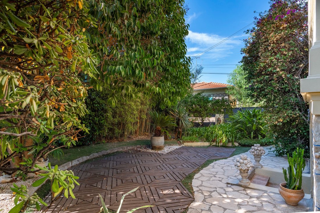 Townhouse in Chambrun, Nice, France 4 - 18936659