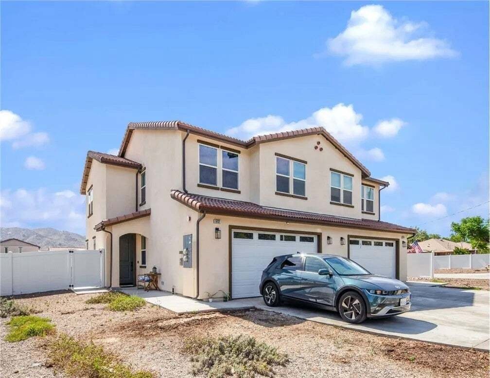 Townhouse in Riverside, California, United States 2 - 18937183