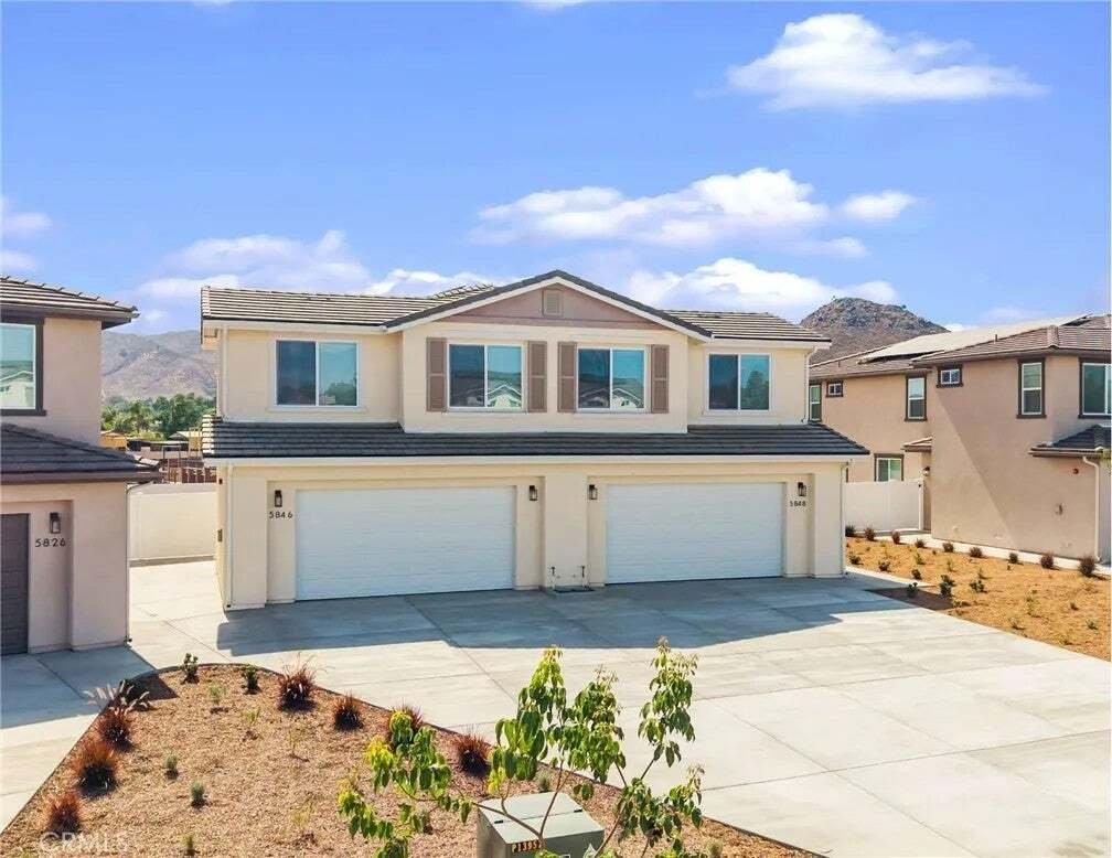 Townhouse in Riverside, California, United States 1 - 18937165