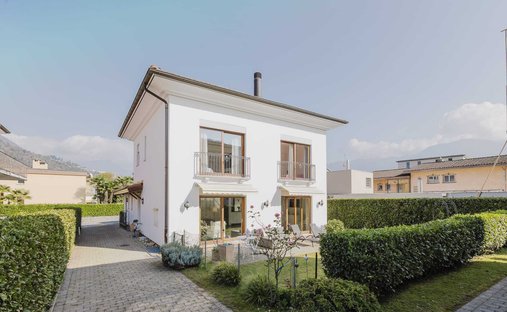 House in Losone, Ticino, Switzerland 1