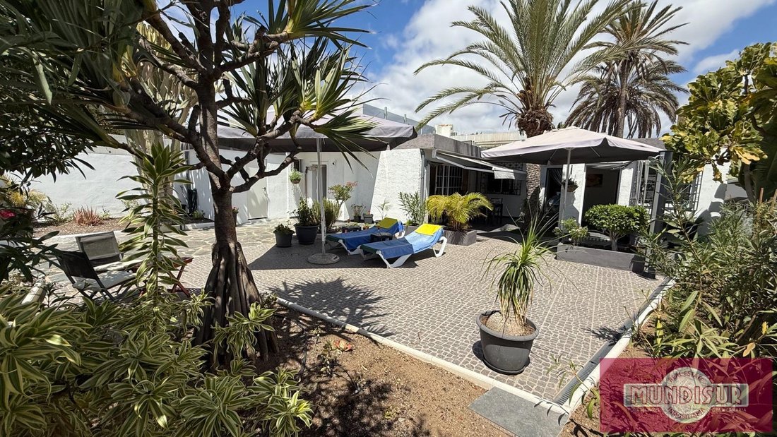 Bungalow in San Bartolome de Tirajana, Canary Islands, Spain 1 - 18936948