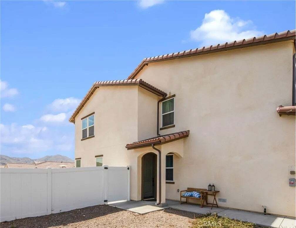 Townhouse in Riverside, California, United States 4 - 18937183
