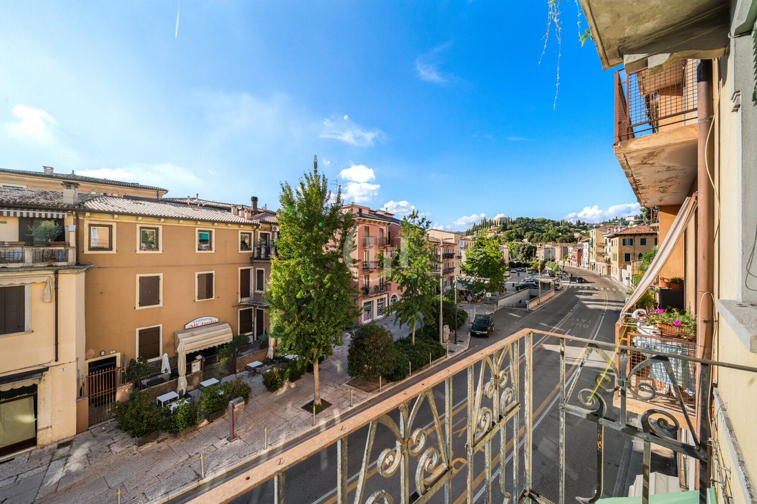 Centro, Verona, Veneto 3 - 18937584