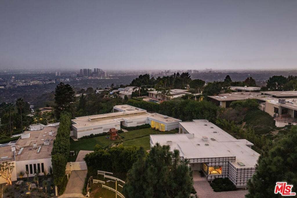 House in Beverly Hills, California, United States 1 - 18936758