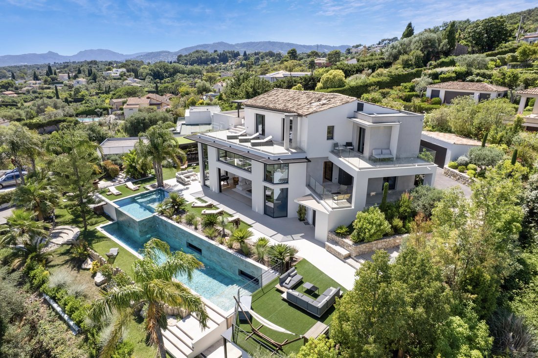 Villa in Mougins, Provence-Alpes-Côte d'Azur, France 3 - 18937036