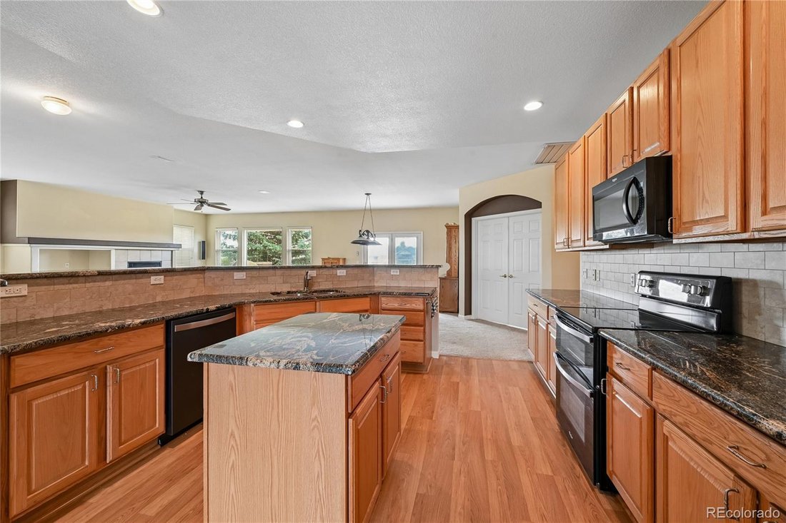 House in Aurora, Colorado, United States 5 - 18936930