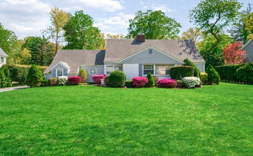House in Garden City, New York, United States 1