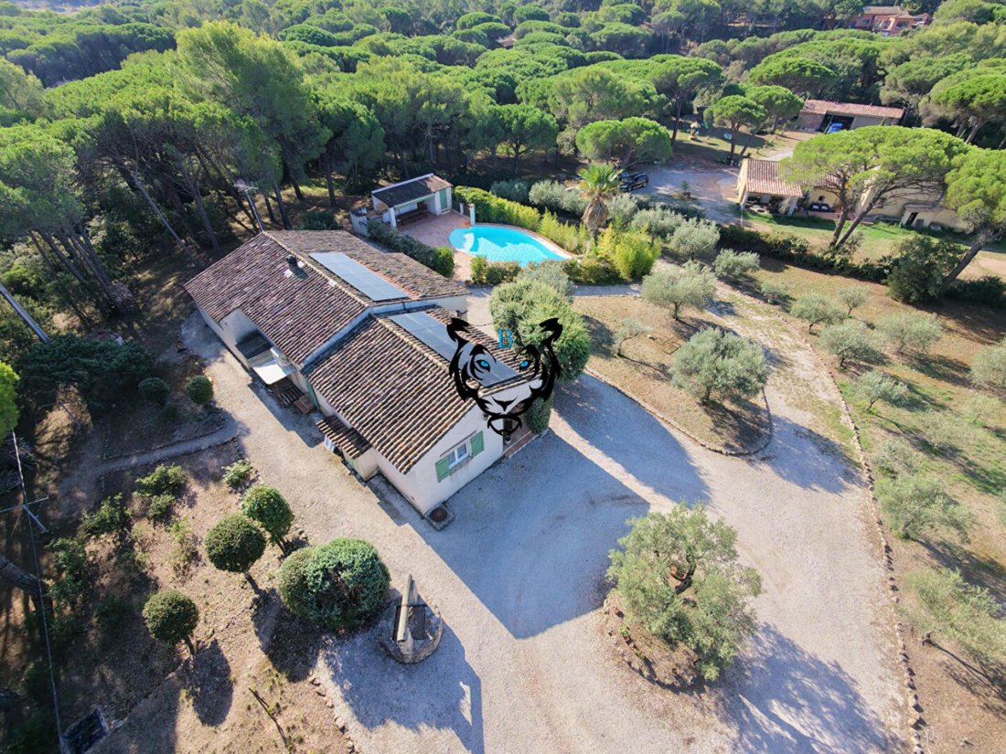 House in Ecarts, Roquebrune-sur-Argens, France 4 - 18937652