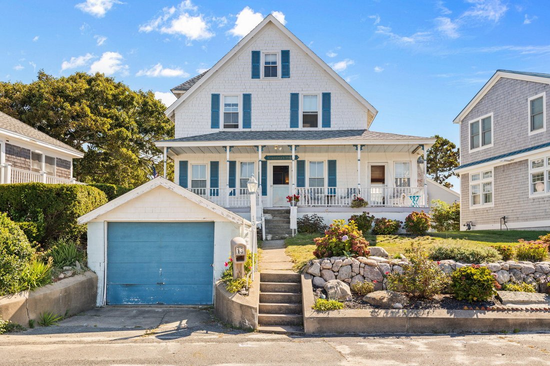 House in Bourne, Massachusetts, United States 1 - 18936674