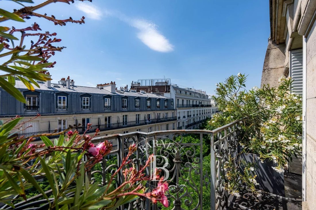Apartment in Arsenal, Paris 4e Arrondissement, Paris 2 - 18937077