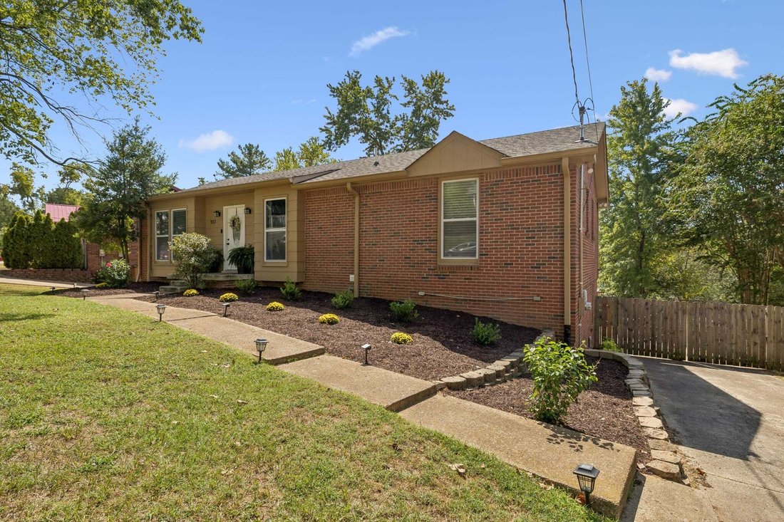 House in Nashville, Tennessee, United States 2 - 18936835
