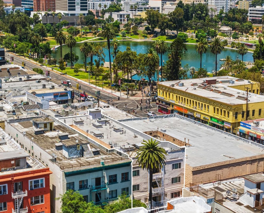 Los Angeles, California, United States 3 - 18936792