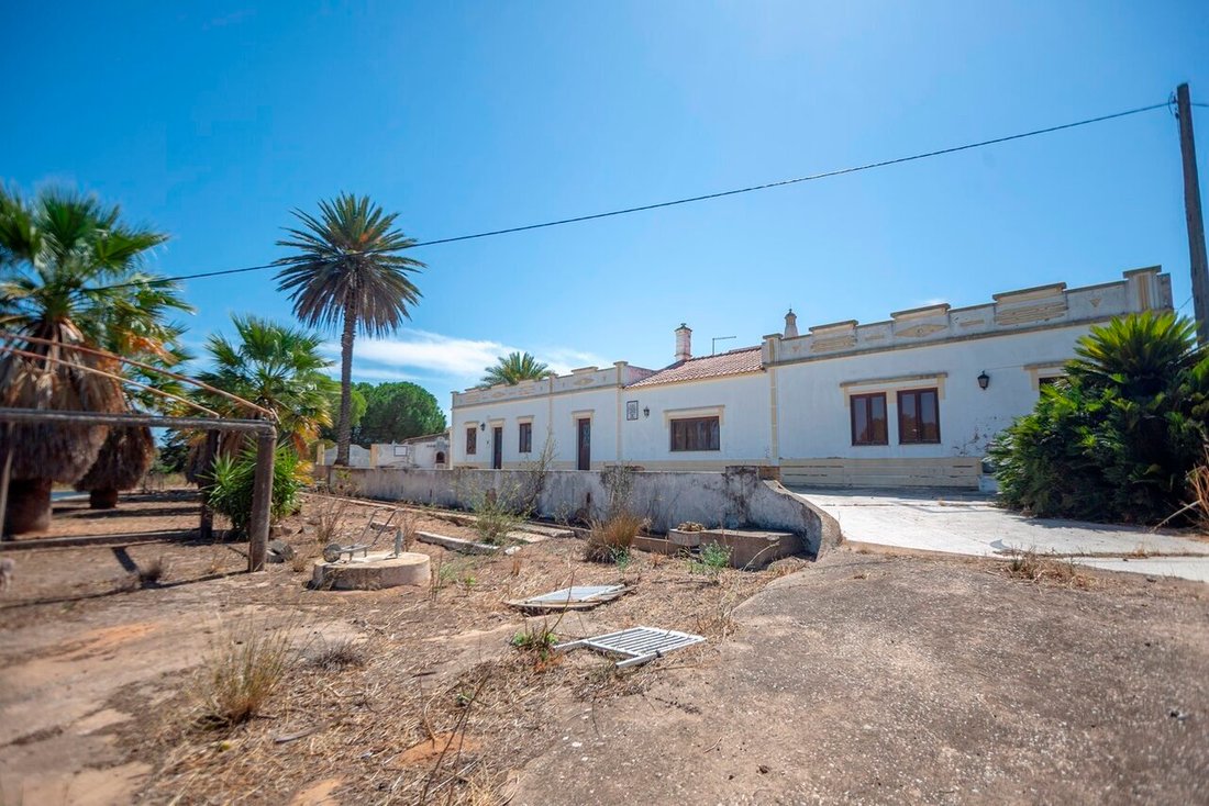 Farm Ranch in Alcantarilha, Algarve, Portugal 1 - 18937295