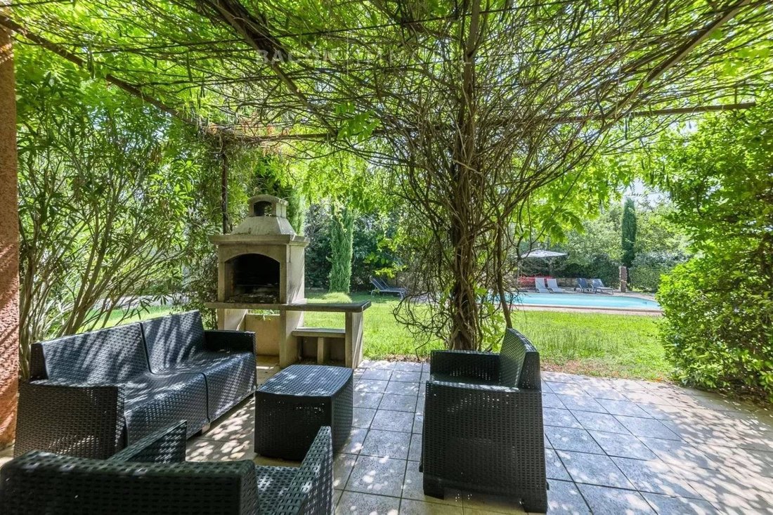 Casa a Roussillon, Provenza-Alpi-Costa Azzurra, Francia 4 - 16832886