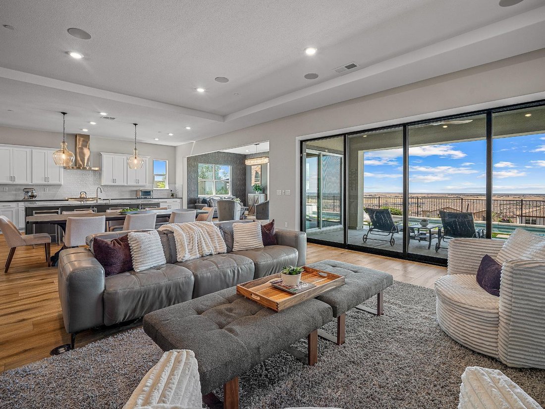 House in Folsom, California, United States 1 - 18937090