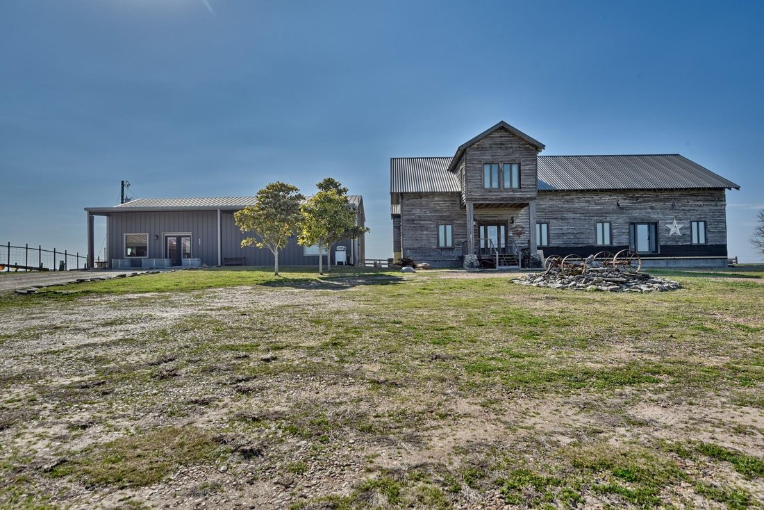 House in La Grange, Texas, United States 5 - 18936936
