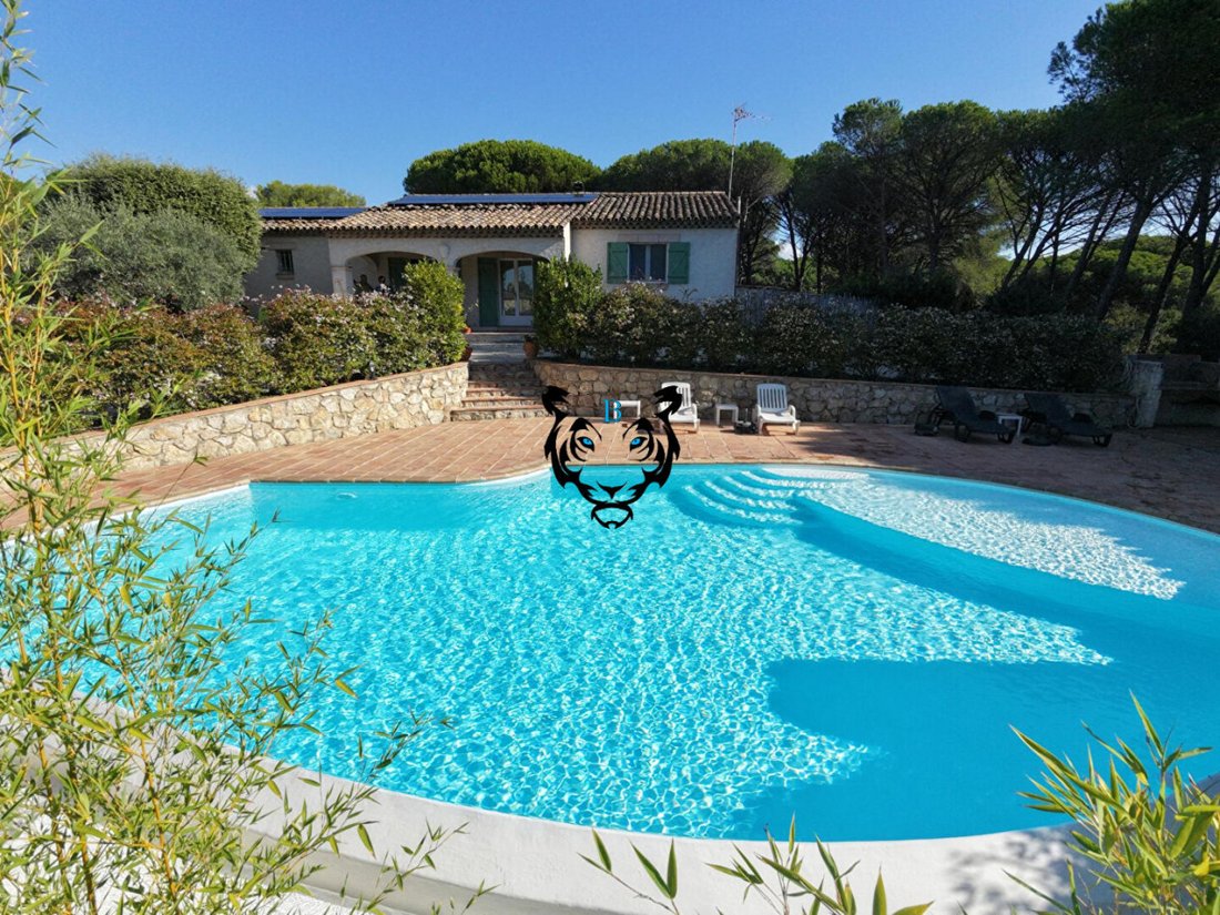 House in Ecarts, Roquebrune-sur-Argens, France 3 - 18937652