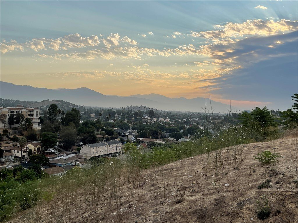 Land in Los Angeles, California, United States 2 - 18937101