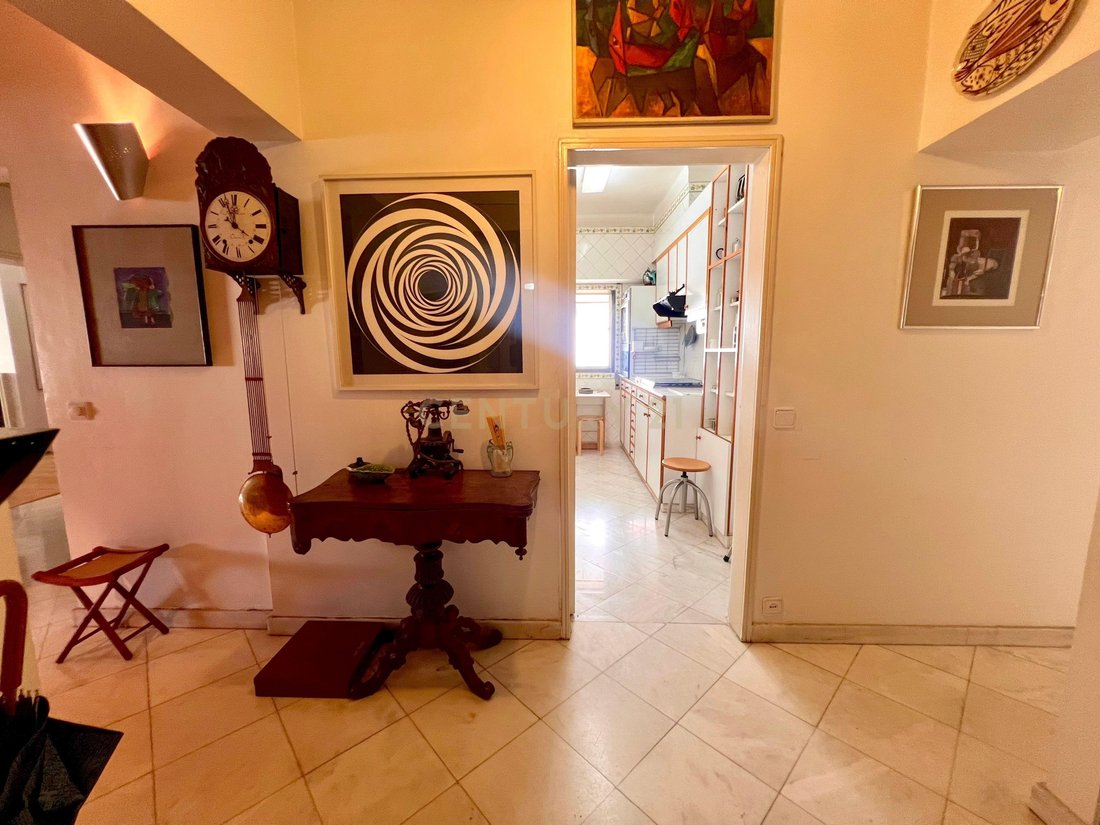 Apartment in Arroios, Lisbon, Portugal 5 - 18937571