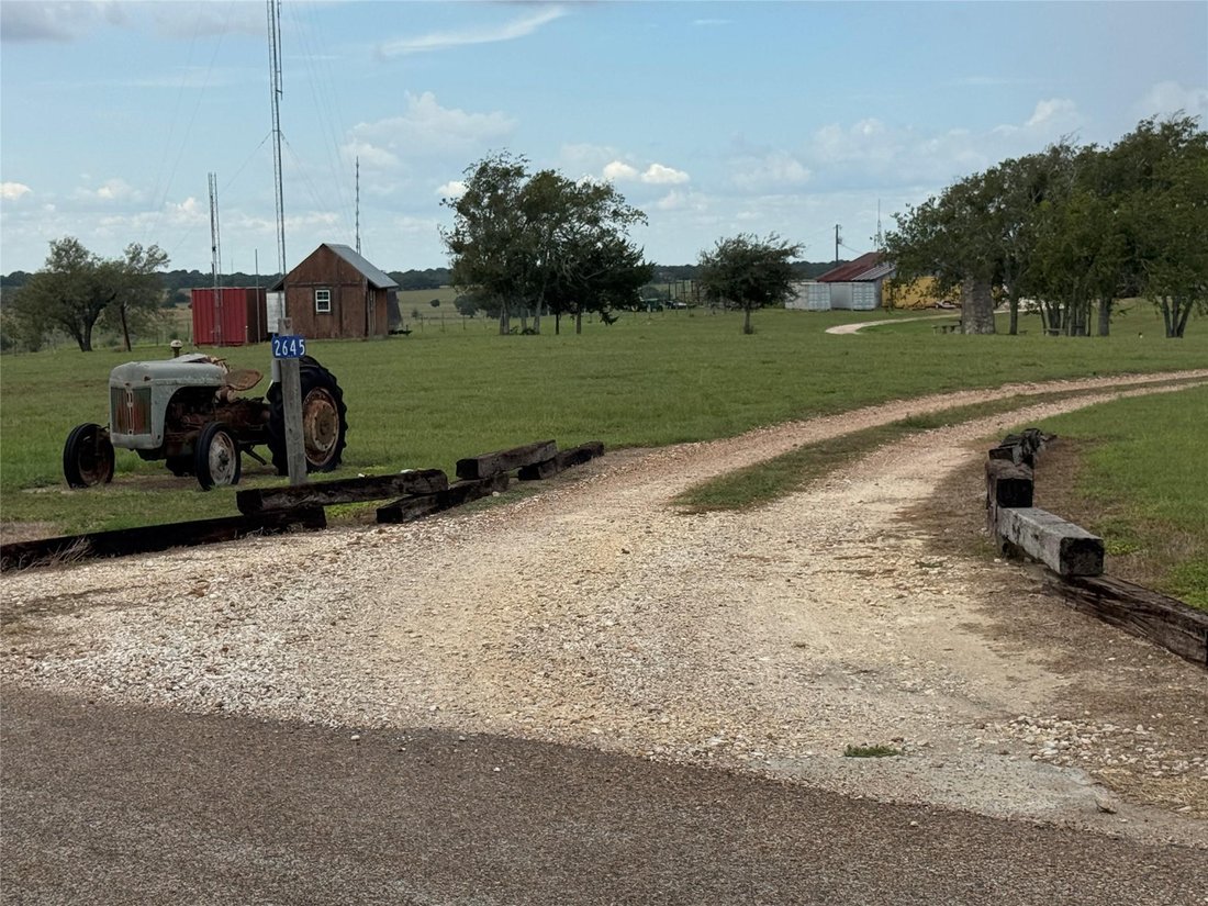 House in La Grange, Texas, United States 2 - 18936936