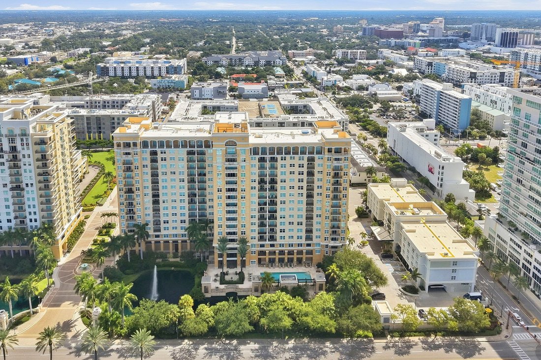 Condo in Sarasota, Florida, United States 3 - 18937270