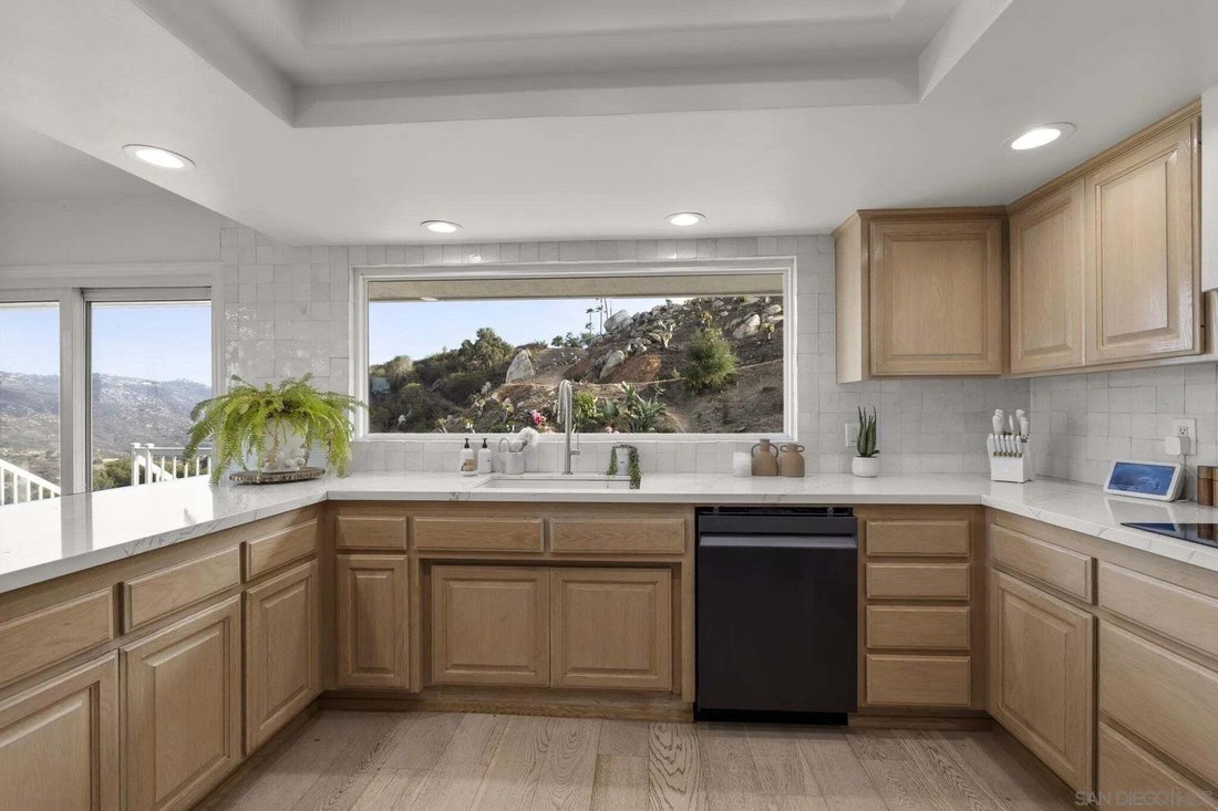 Casa a Vista, California, Stati Uniti 2 - 18937205
