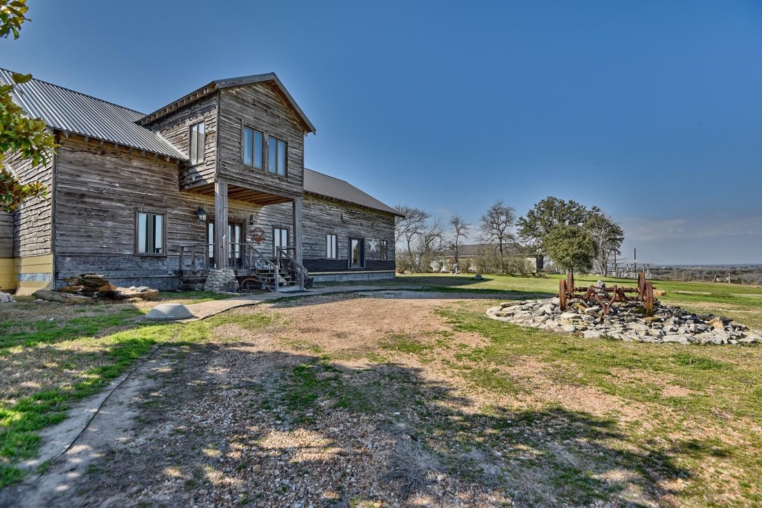 House in La Grange, Texas, United States 4 - 18936936