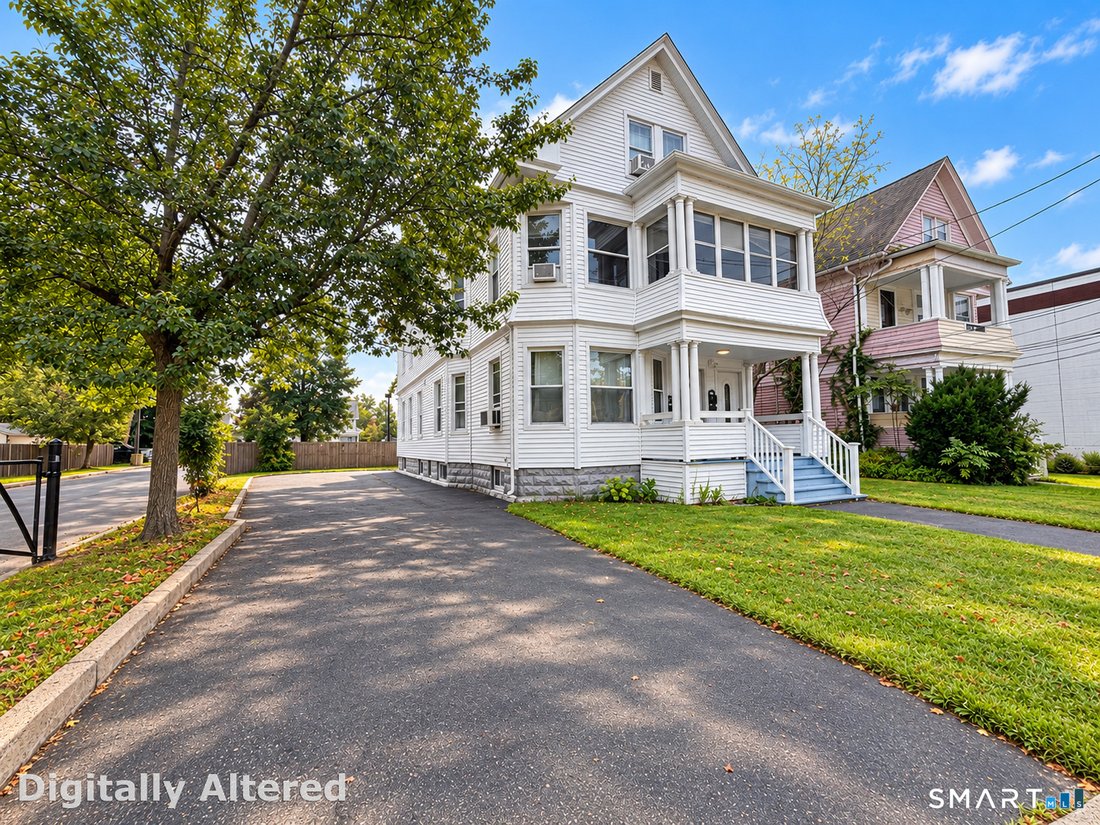 West Haven, Connecticut, United States 2 - 18937258