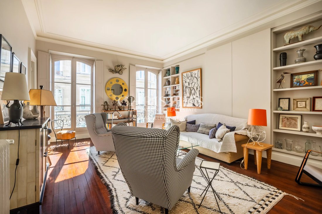 Apartment in Grand Parc-Chartrons-Paul Doumer, Bordeaux, France 2 - 18937632
