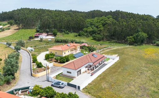 Villa in Rio Maior, Santarem District, Portugal 1