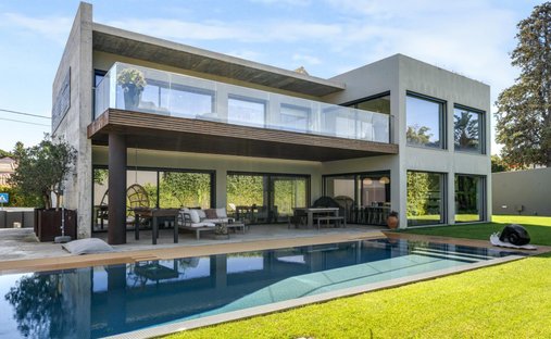Villa in Cascais e Estoril, Lisbon, Portugal 1