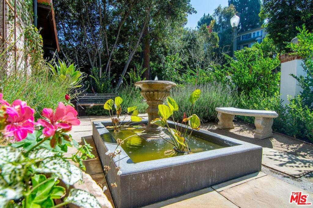 House in Los Angeles, California, United States 4 - 18936762