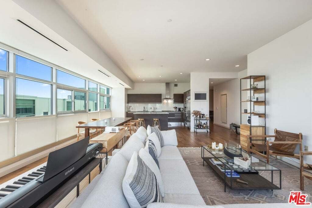 Condo in Marina del Rey, California, United States 5 - 18936770