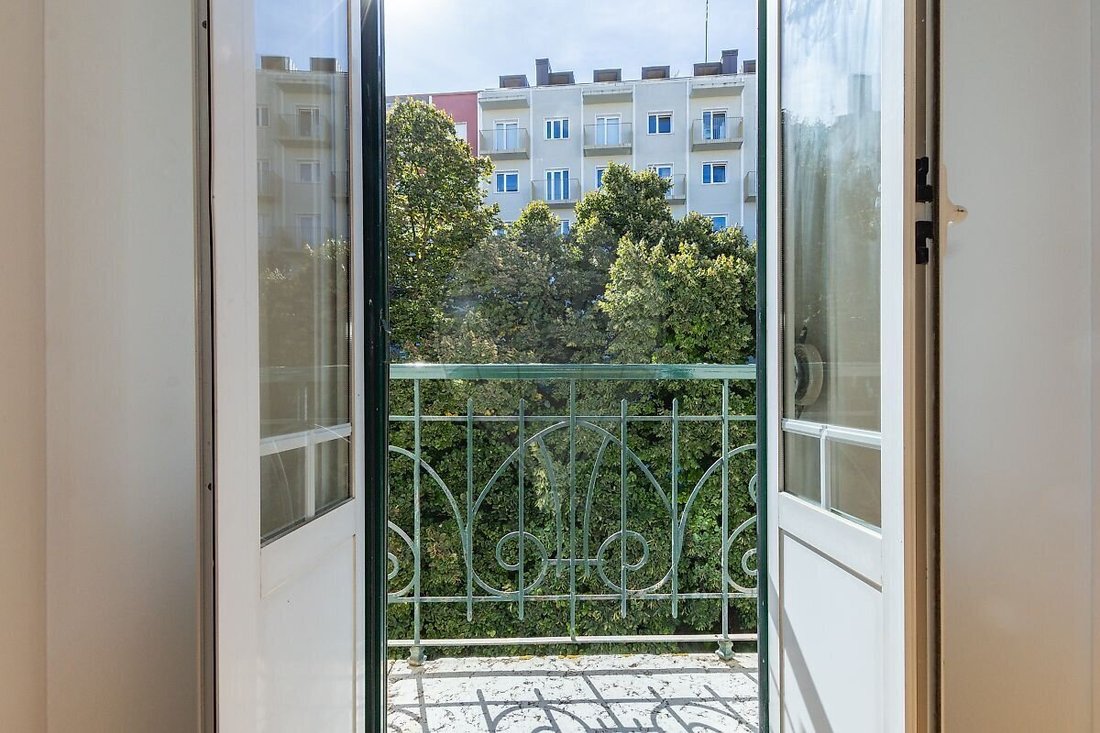 Apartment in Santo Antonio, Lisbon, Portugal 5 - 18937296
